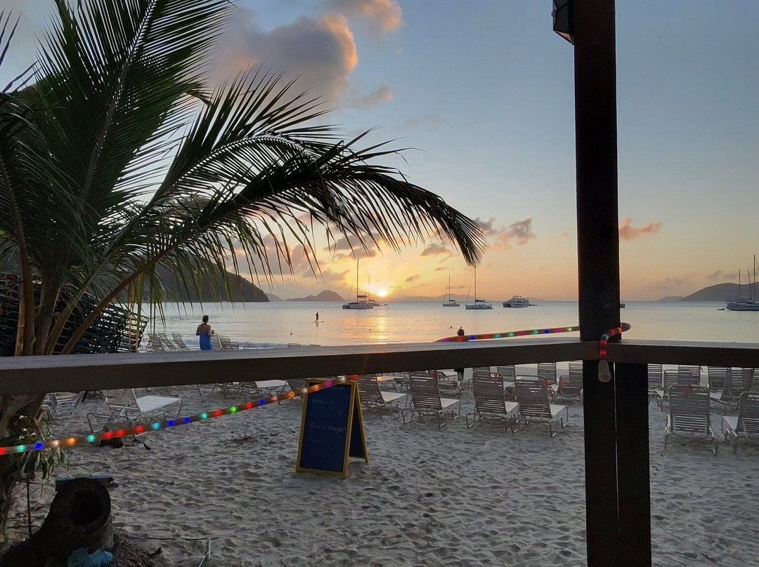 Elm Beach Suites主图