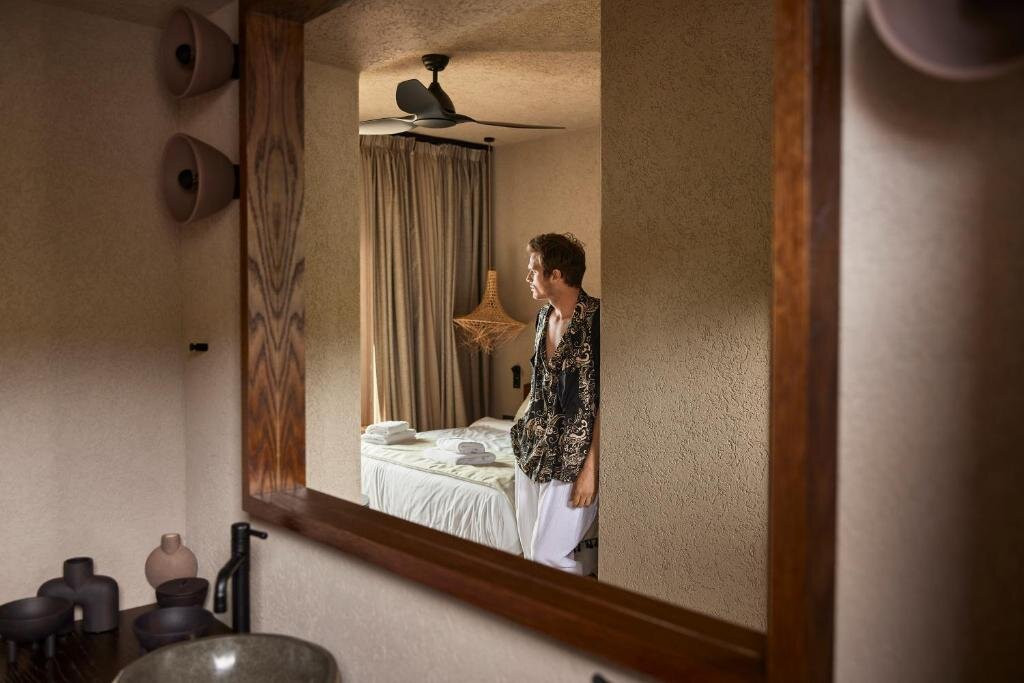 Noma Milos - Delmar Collection主图