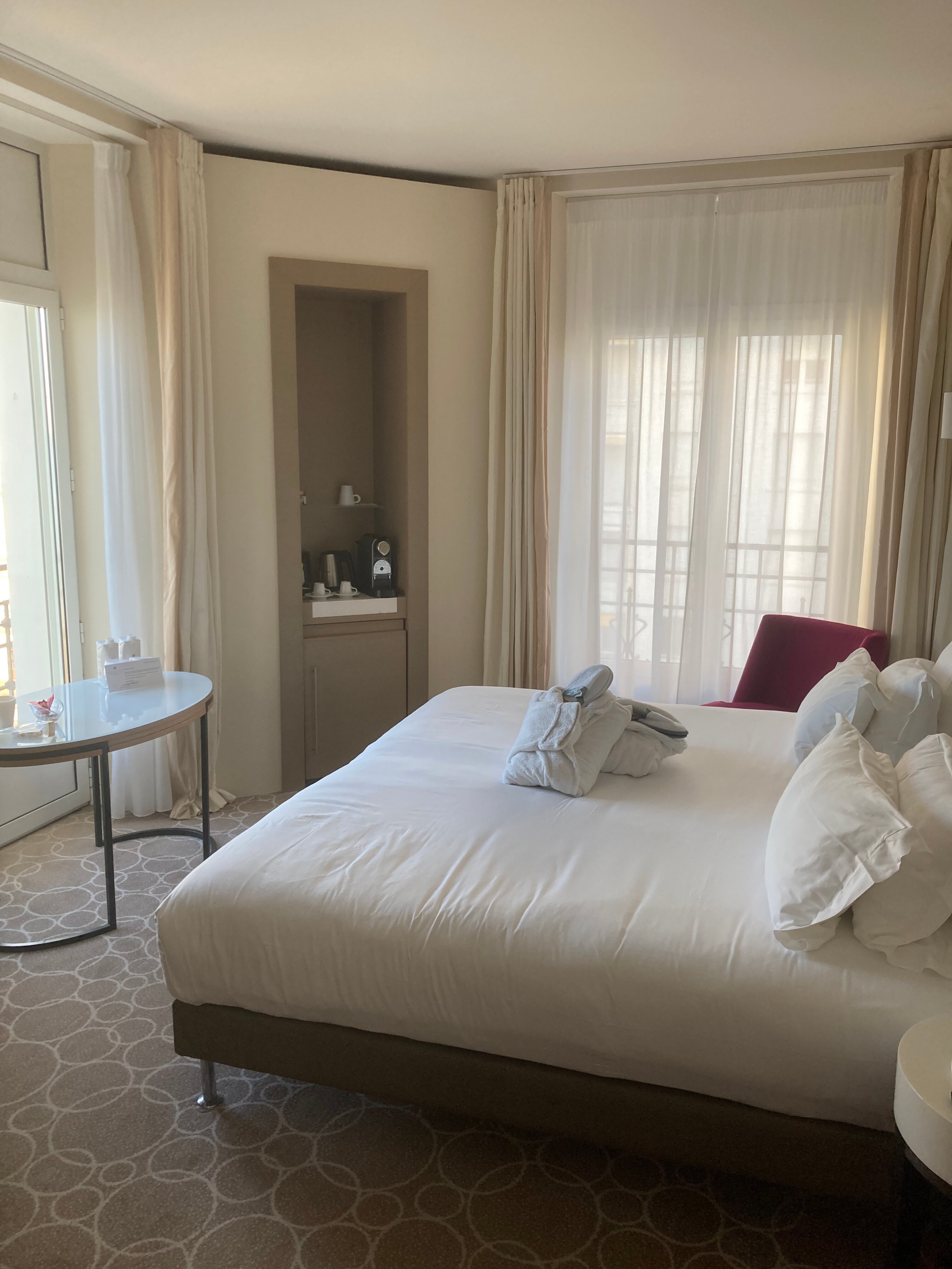 Grand Hôtel Thalasso & Spa-官方
