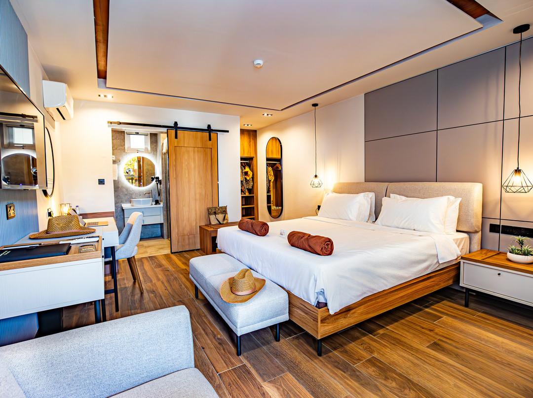 Sunset Beach Hotel主图