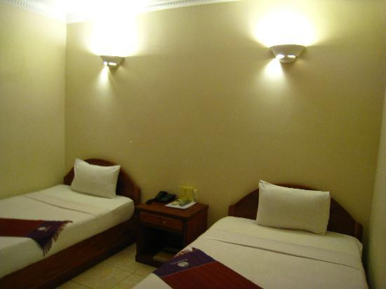 金边友谊酒店主图