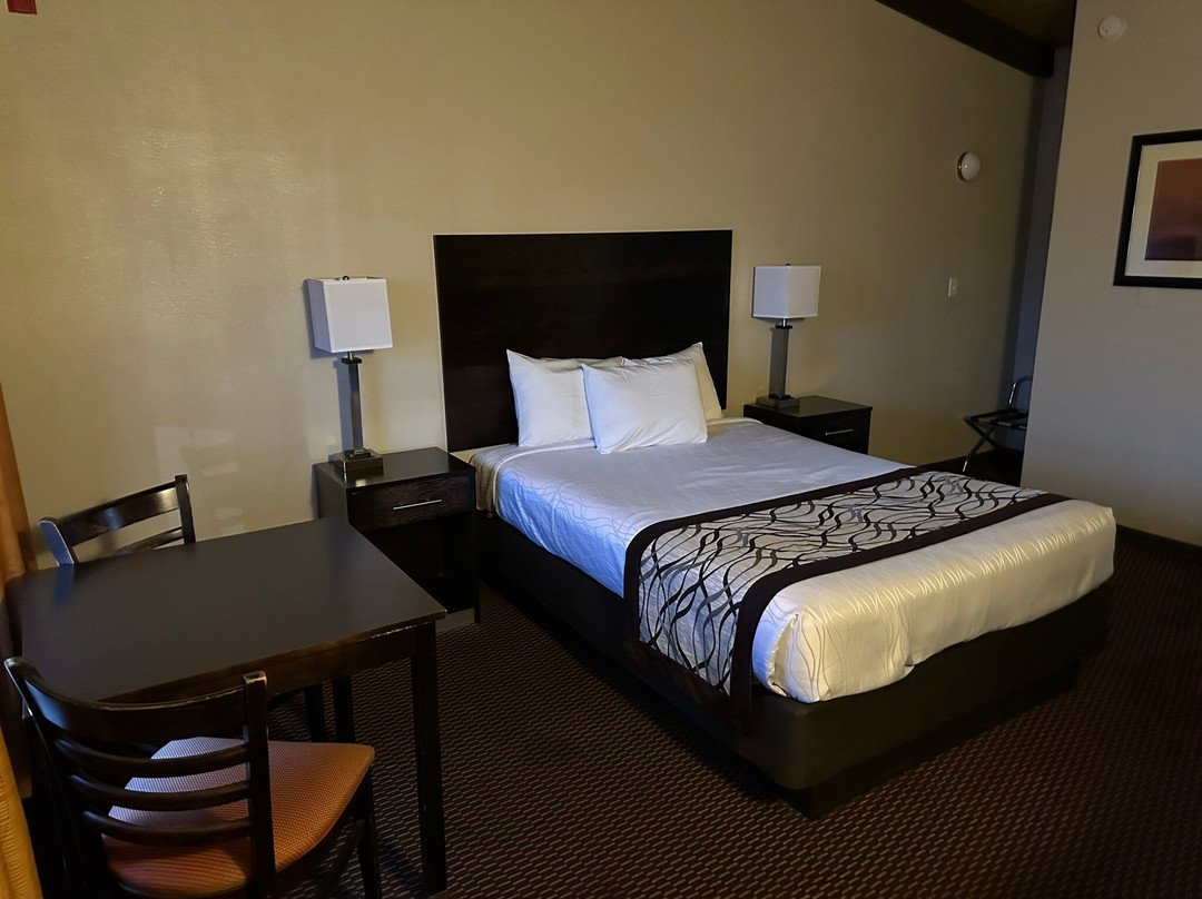 Thunderbird Lodge主图