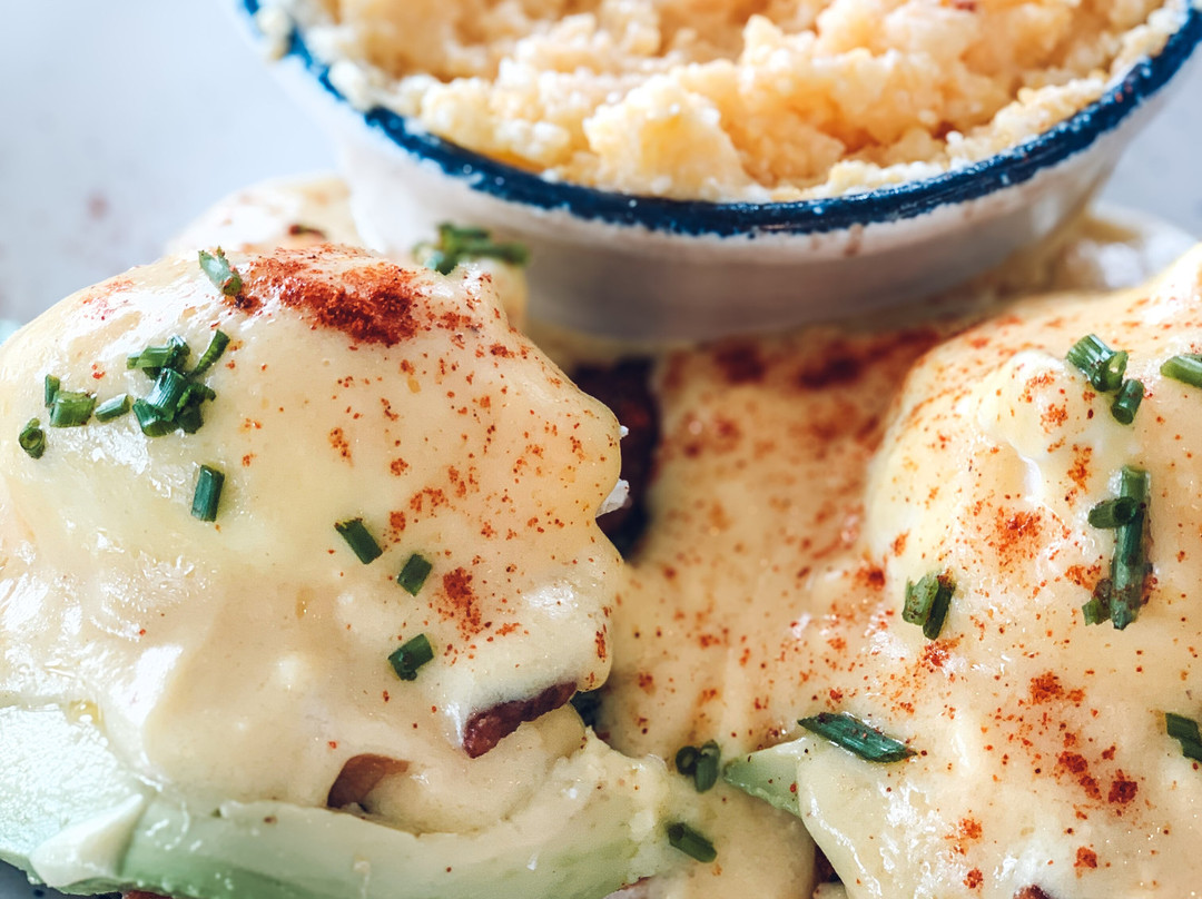 Water Oak Cafe & Bakery