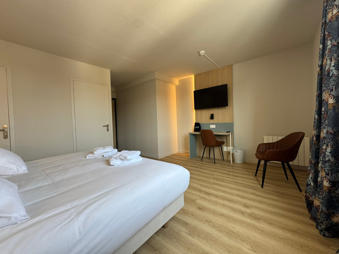 Hotel Noz Vad主图