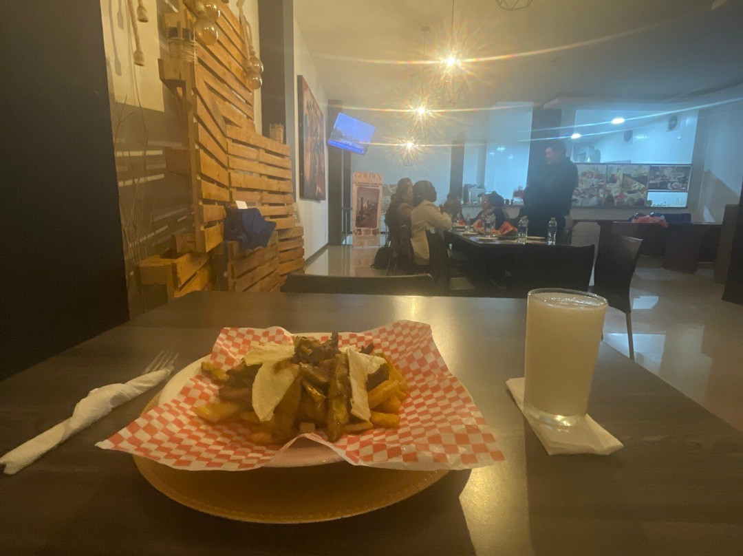 Ayenda 1063 Golden主图