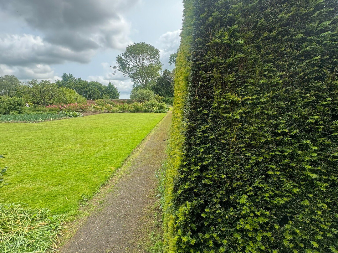 Gunby Hall and Gardens景点图片