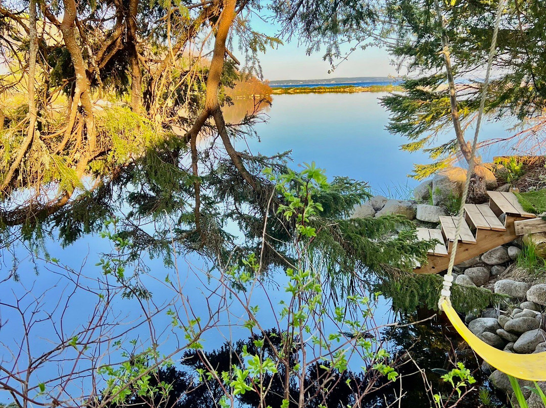 Cleveland Beach Provincial Park景点图片