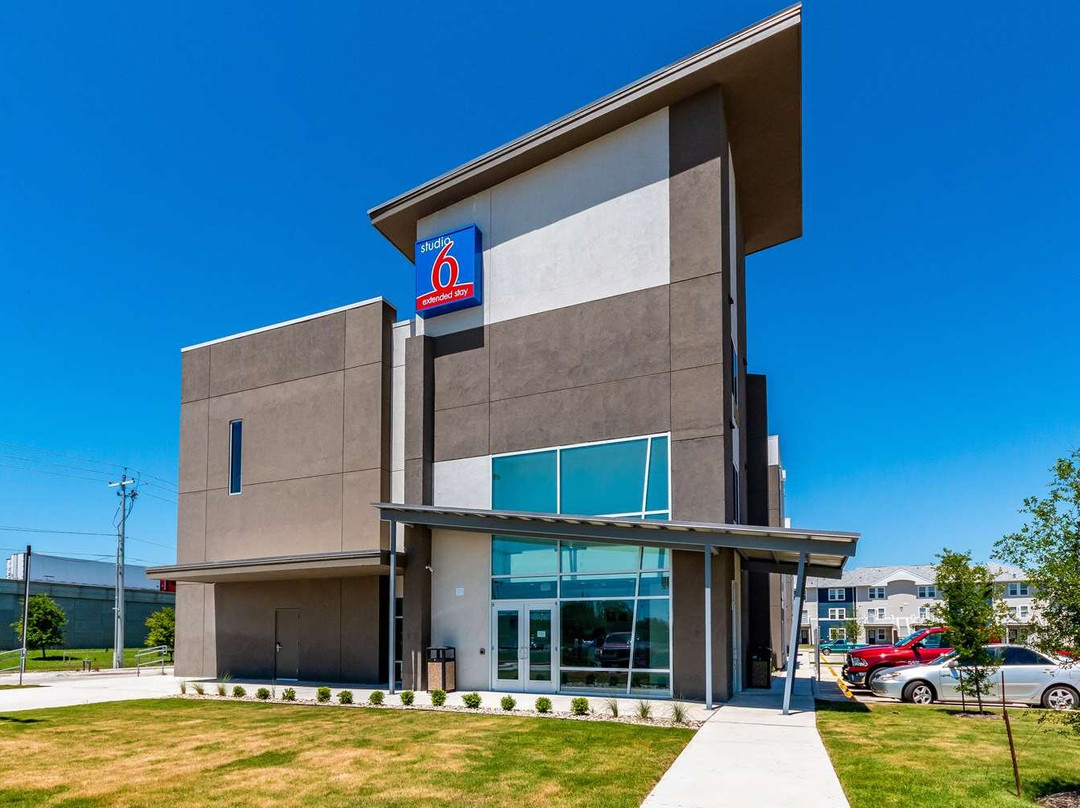 Studio 6 San Marcos, TX