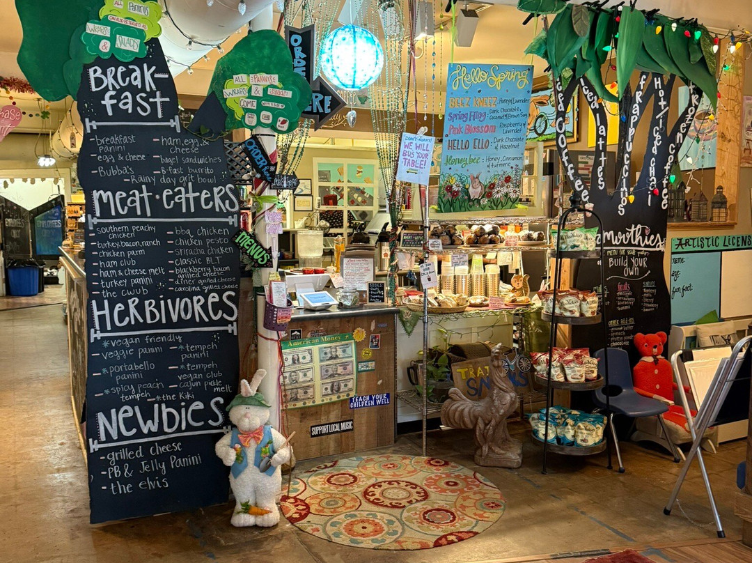 Tree House Cafe & Studio