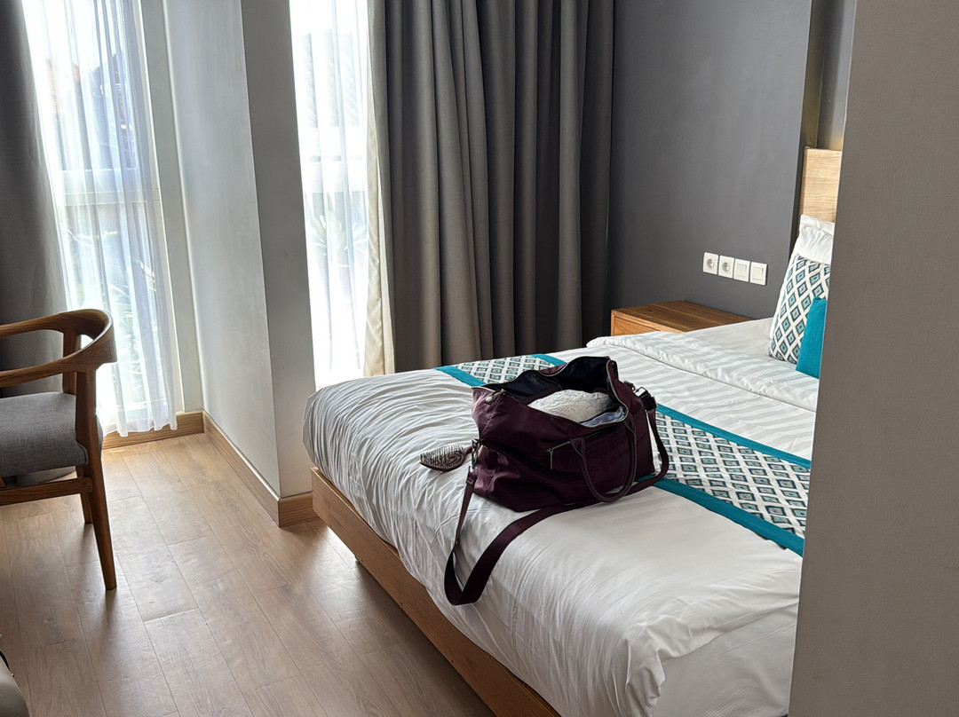 巴厘格拉哈卡卡拉酒店主图