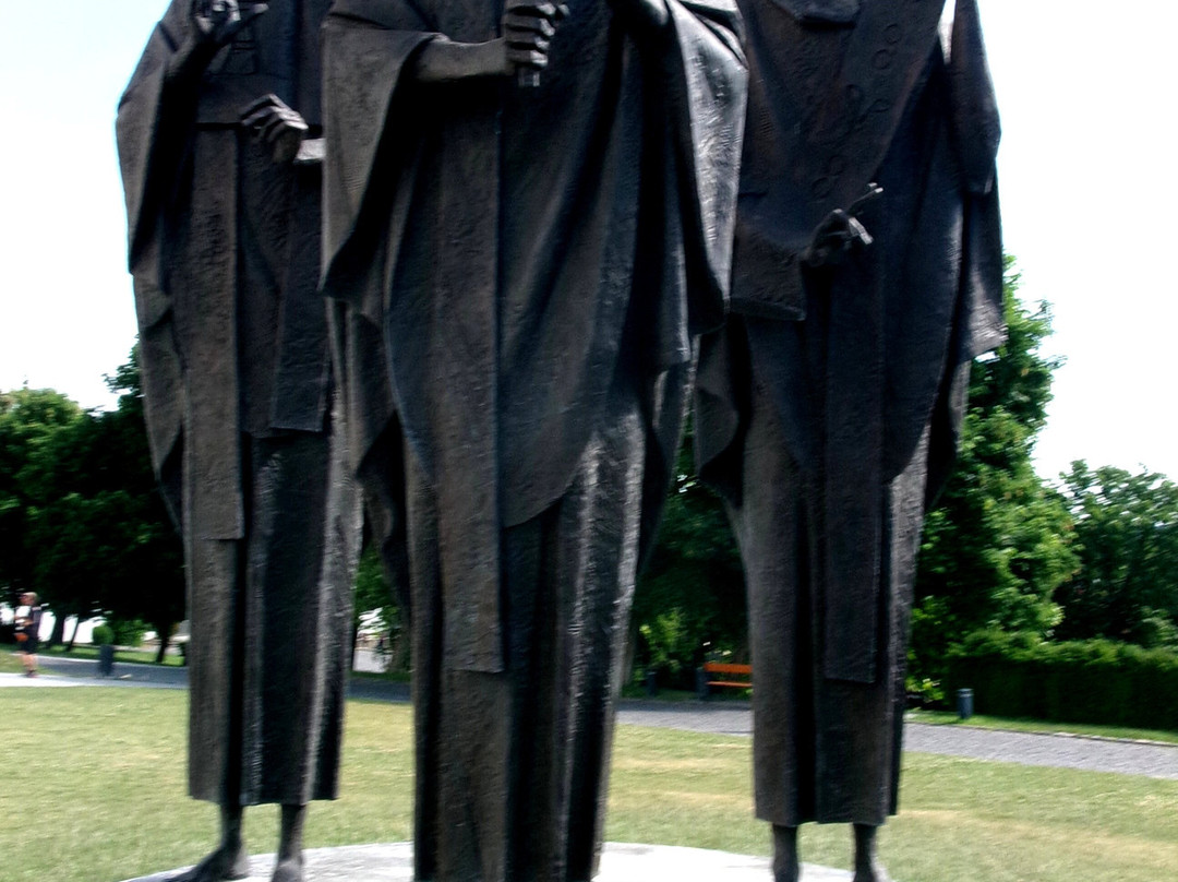 Statue Of Saints Cyril, Methodius And Gorazd-Zilina必去景点