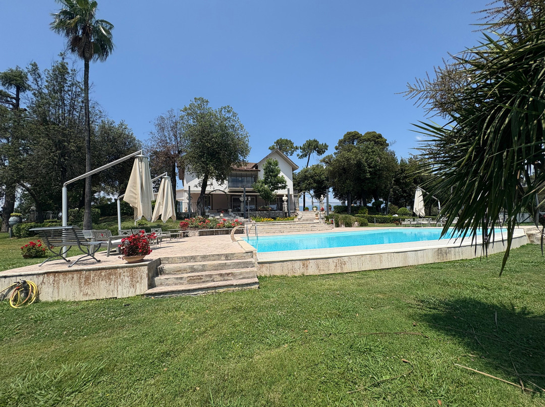 Villa Ortensia d'Avalos