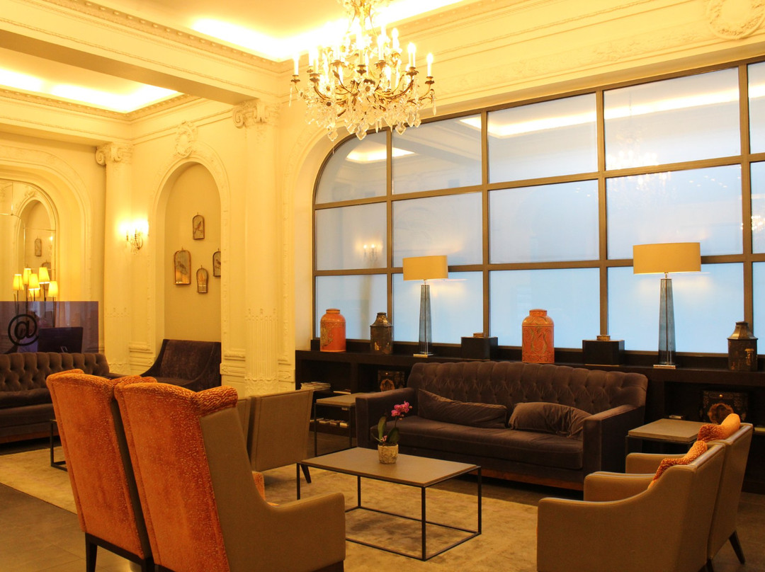 巴黎巴士底假日酒店主图