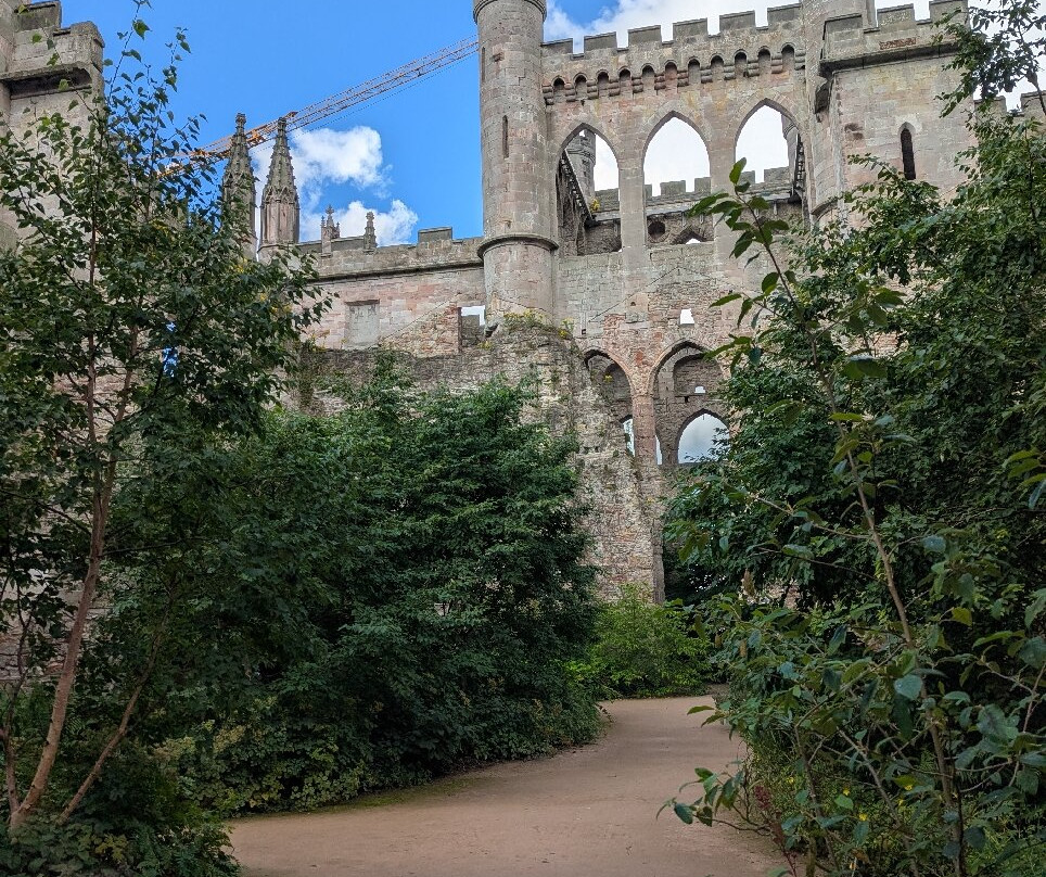 Lowther Castle and Gardens-彭里斯必去景点