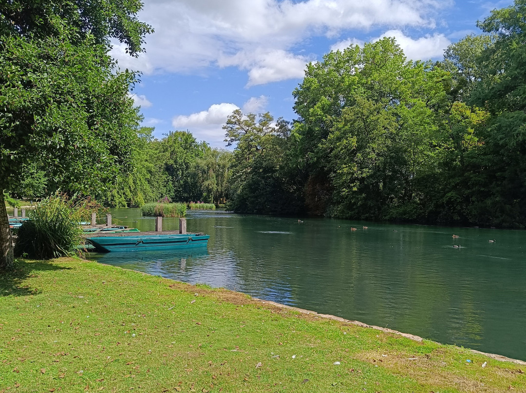 Parc de la Bouzaize-博讷必去景点