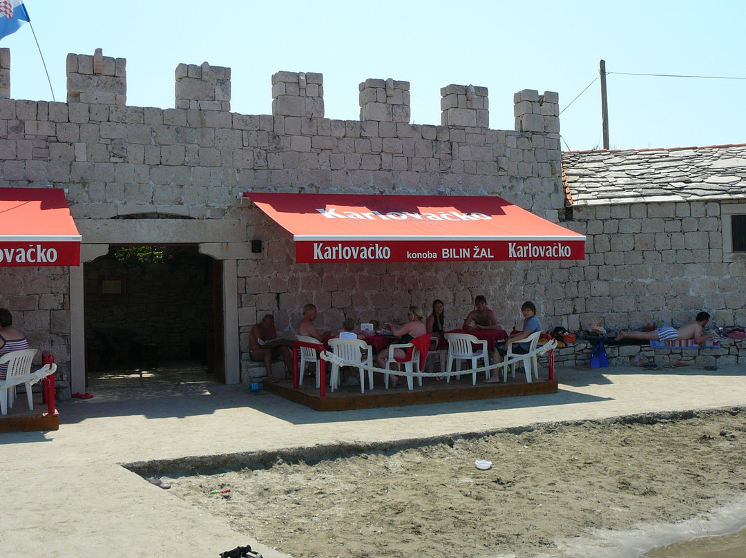 Plage Bilin Zal-伦巴达必去景点