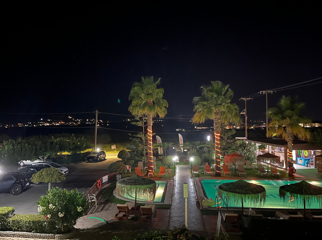 Pahnis Studios主图