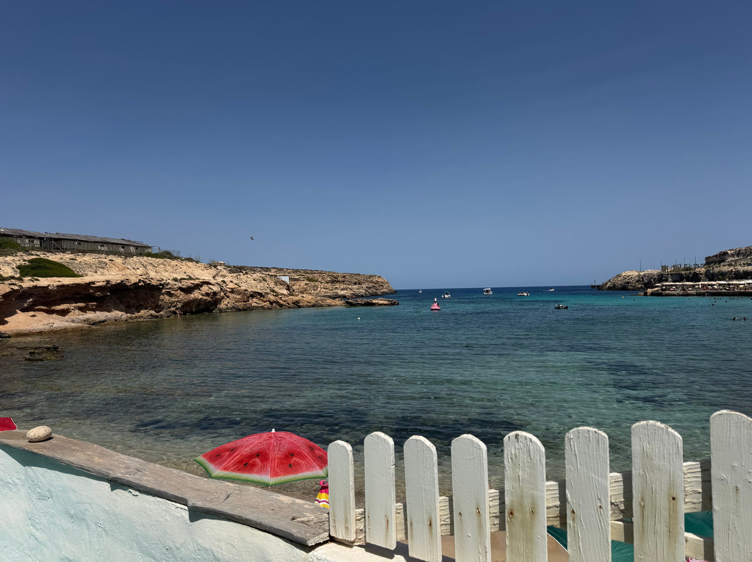 Cala Pisana-兰佩杜萨必去景点