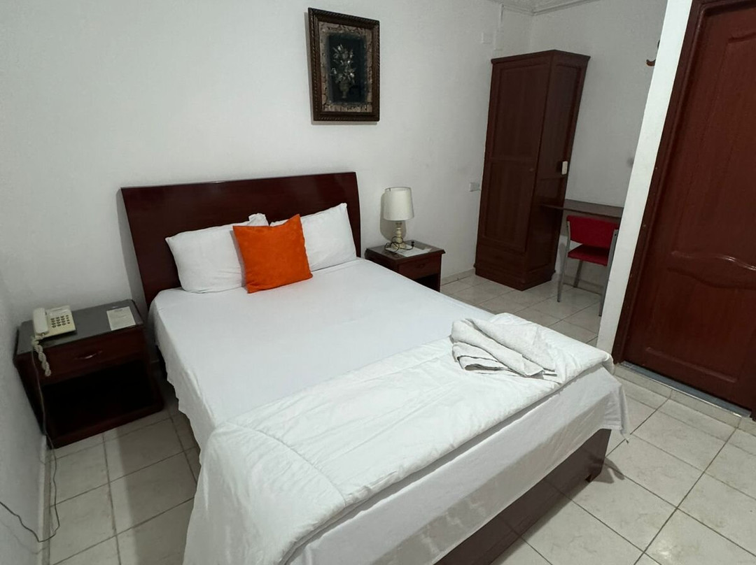 De La Prada Hotel主图