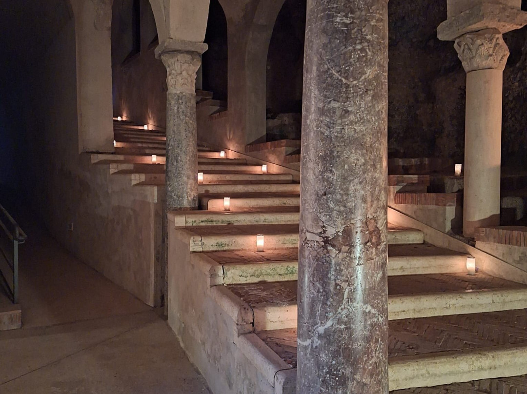 Badia della Santissima Trinita'-卡瓦德蒂雷尼必去景点