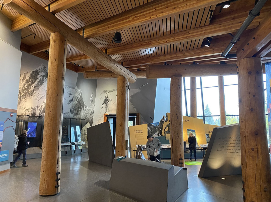 Craig Thomas Discovery & Visitor Center in Moose-大提顿国家公园必去景点