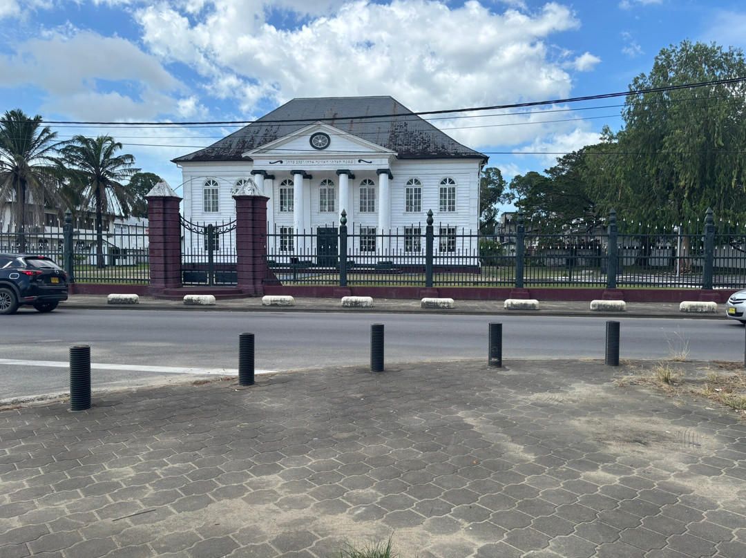 Jenny Tours - Day Tours-帕拉马里博必去景点