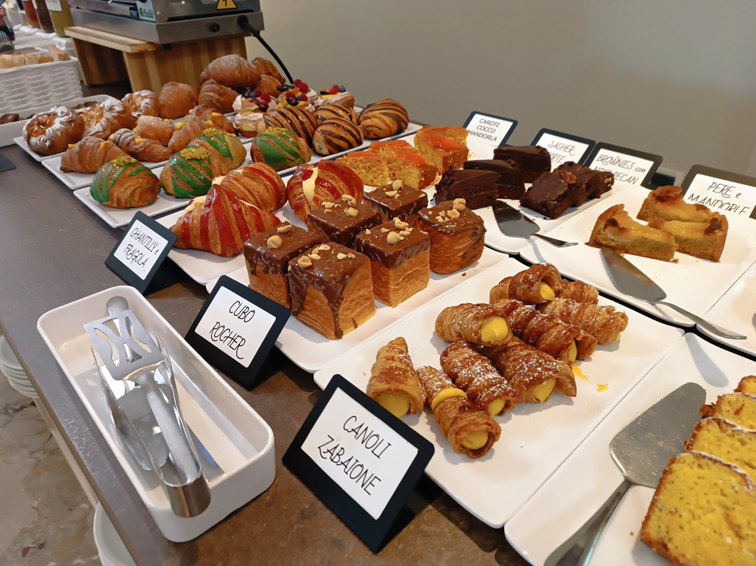 Hotel California主图