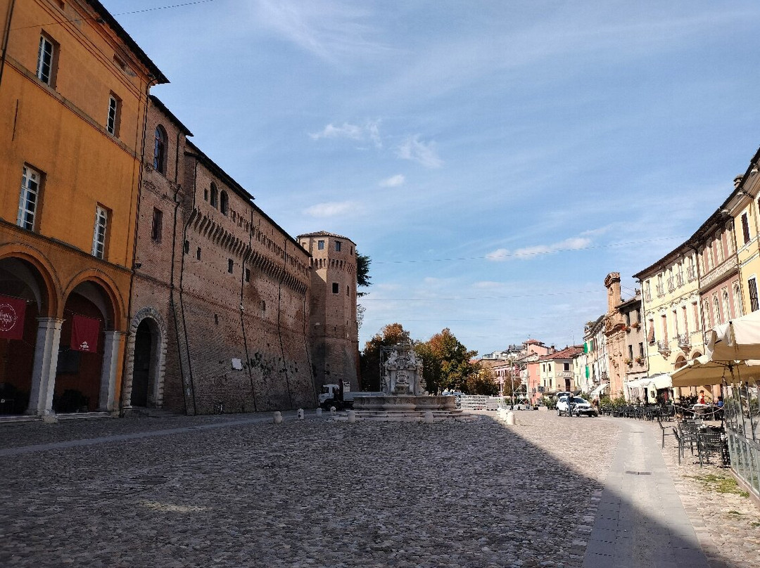Piazza del Popolo-切塞纳必去景点