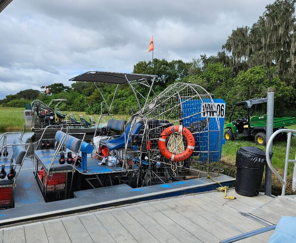 Wild Willy's Airboat Tours-圣克劳德必去景点