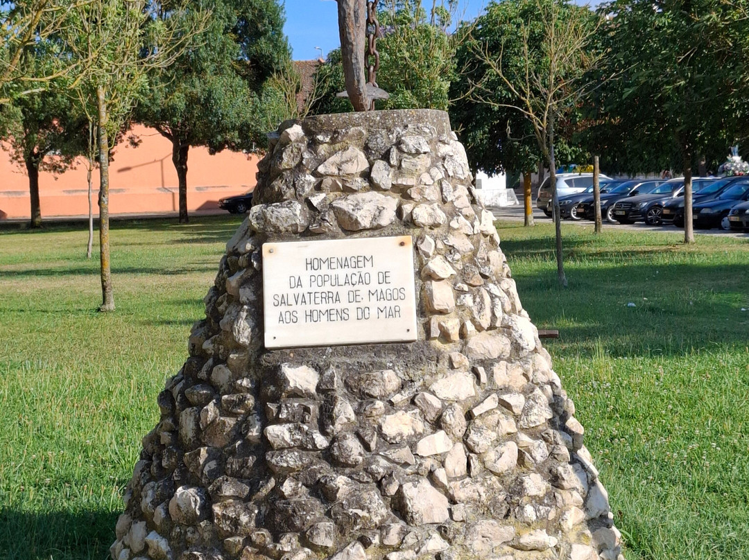 Monumento De Homenagem Aos Homens Do Mar-Salvaterra de Magos必去景点