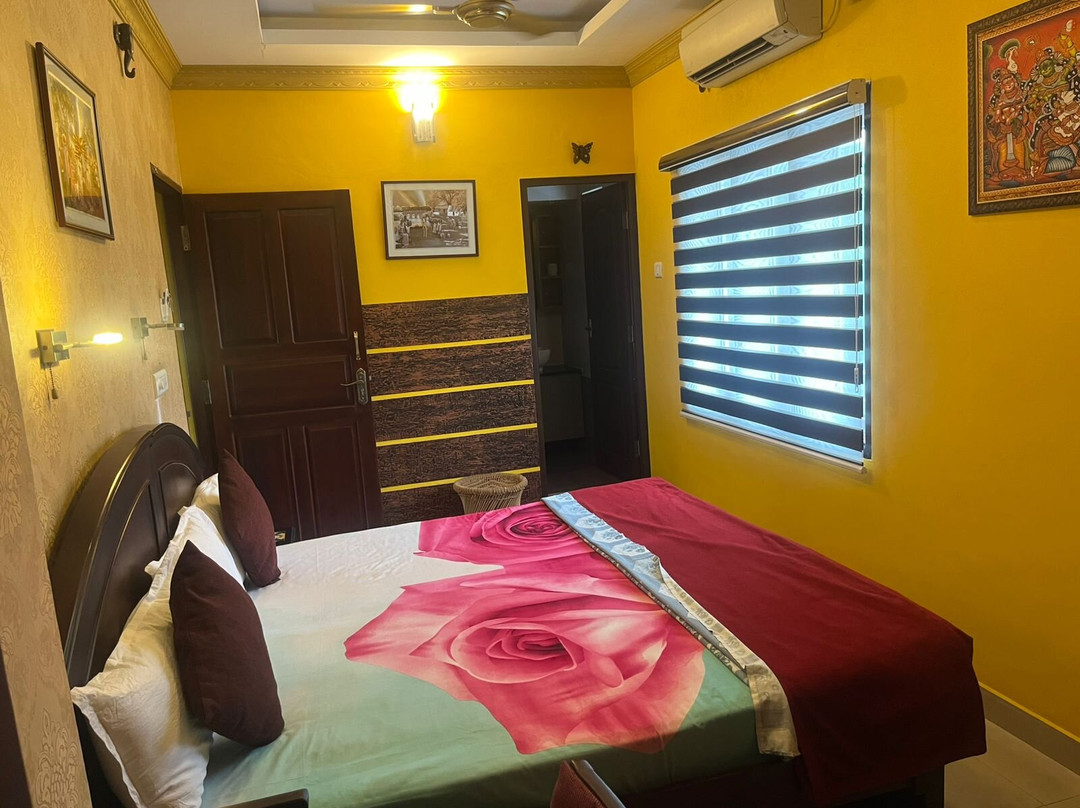 萨霍姆酒店主图