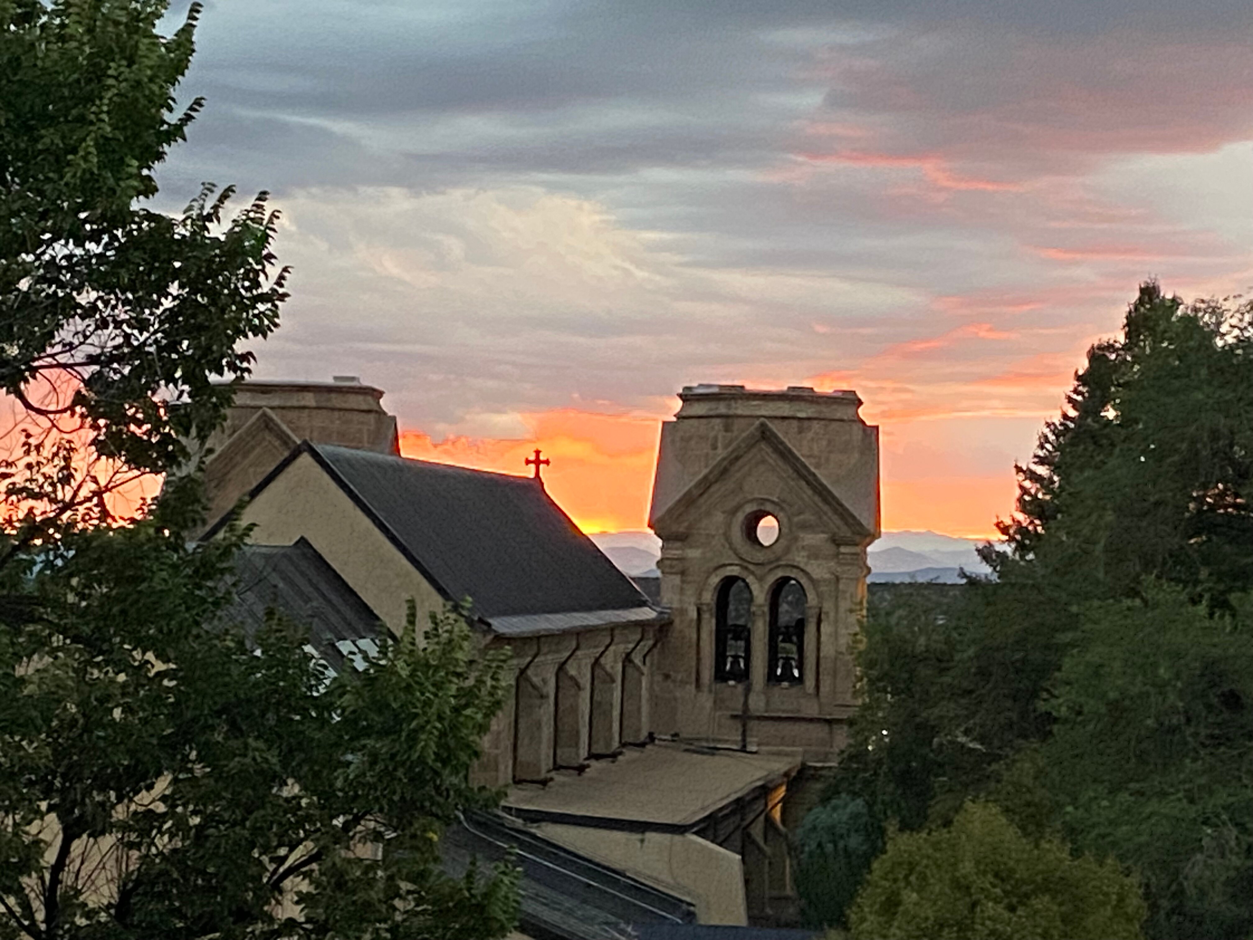 Drury Plaza Hotel in Santa Fe-浴室