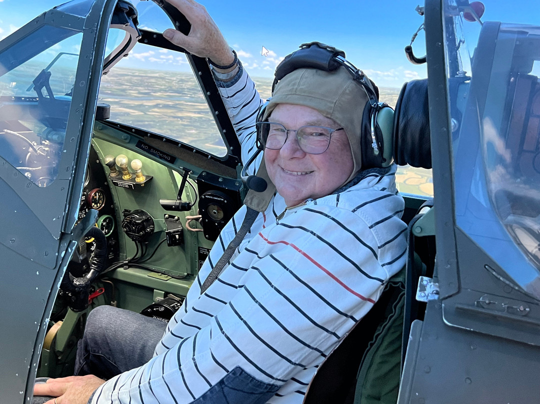 Spitfires.com "The Spitfire Academy"-奇切斯特必去景点