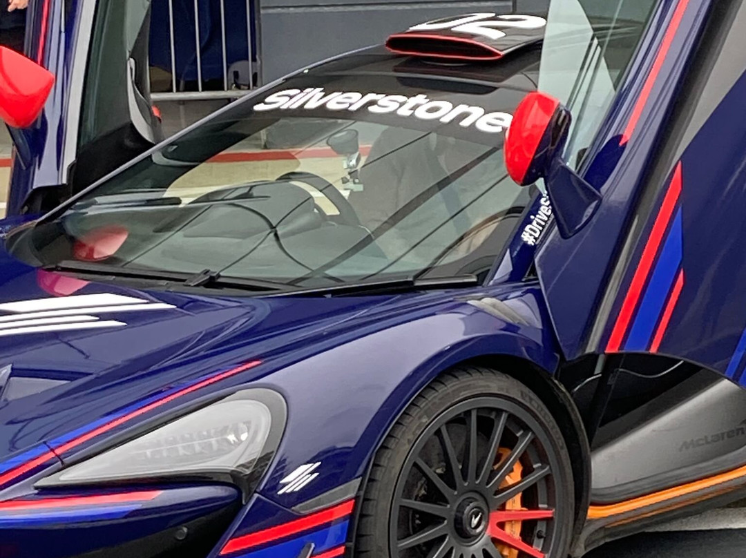 Silverstone Driving Experiences-锡尔弗斯通必去景点