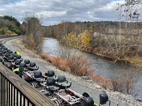 Soarin Eagle Rail Tours-霍利必去景点