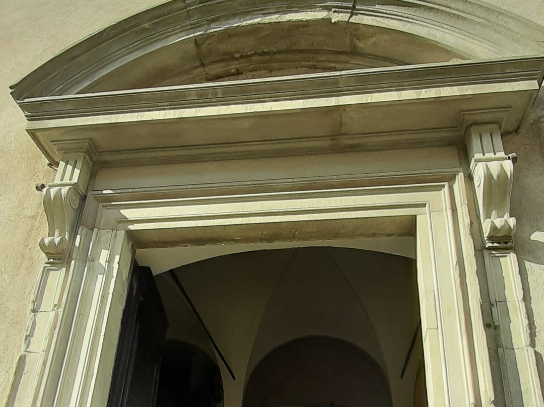 Chiesa di Santa Chiara-Monte San Savino必去景点