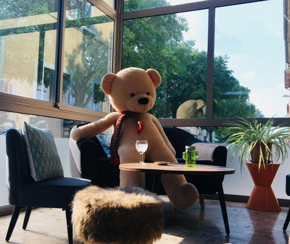 Bourg-les-Valence酒店住宿-Hotel Nestor