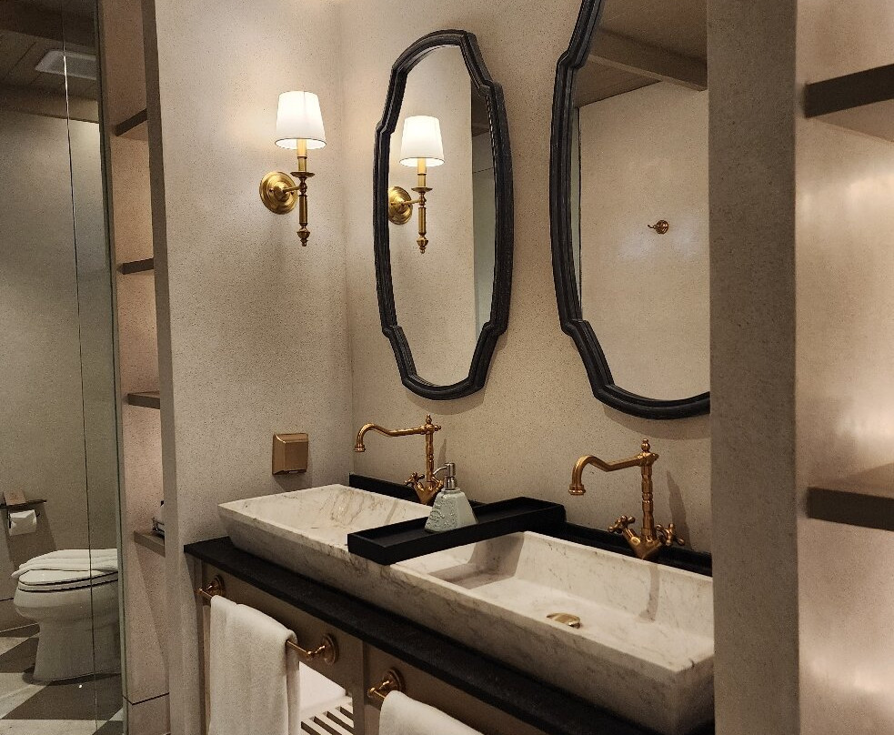 Charras Bhawan Hotel and Residences主图