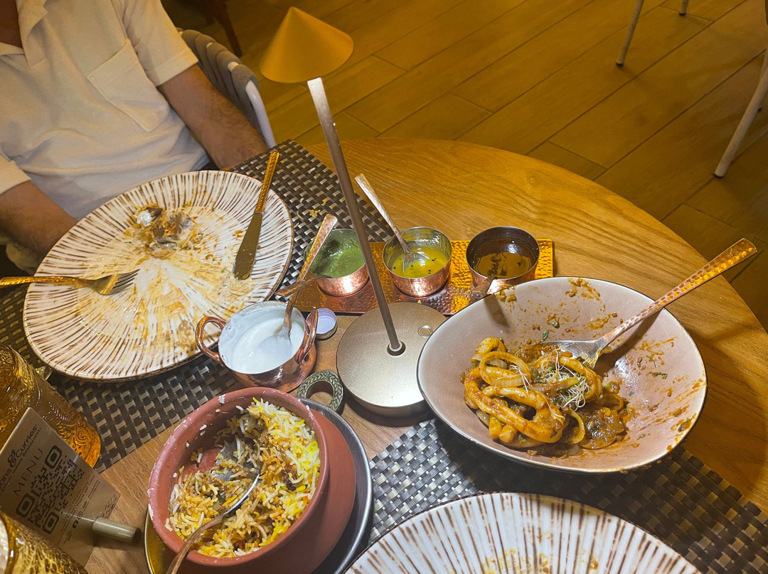 Naans & Curries - An Ethnic Indian Restaurant,