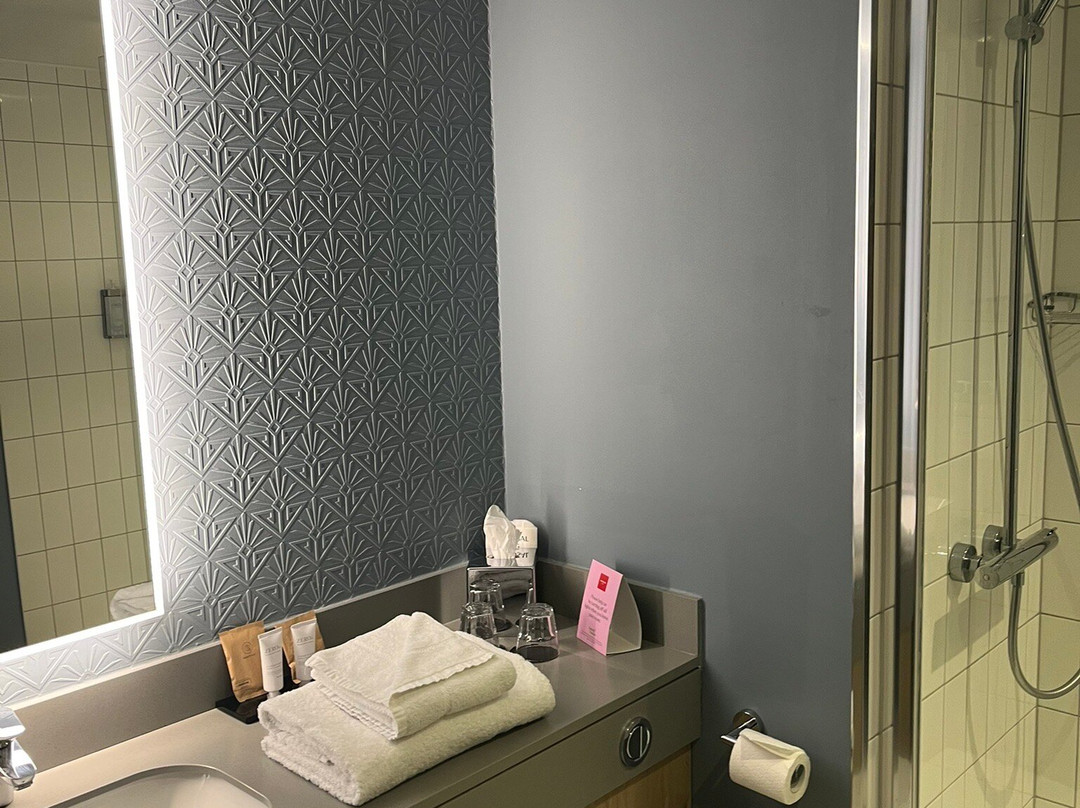 Leonardo Hotel Bristol City主图