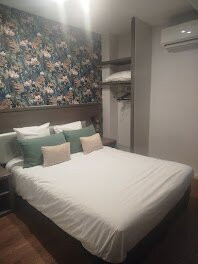 基里亚德安内西中央酒店主图