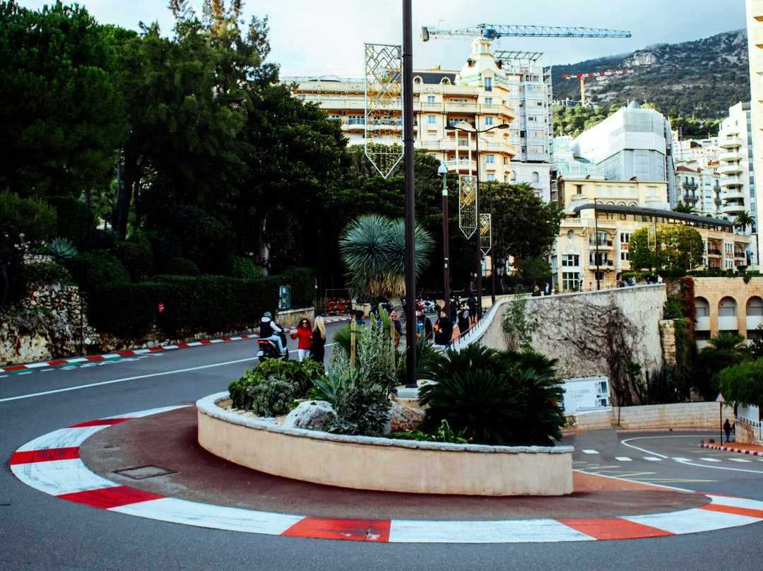 1DRIV3R-芒通必去景点