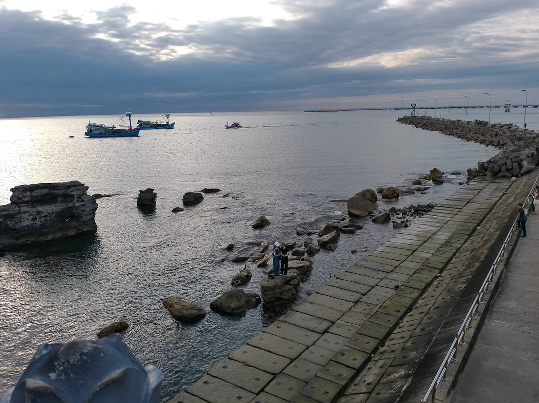 Dinh Cau Rock (cau Temple)-富国岛必去景点