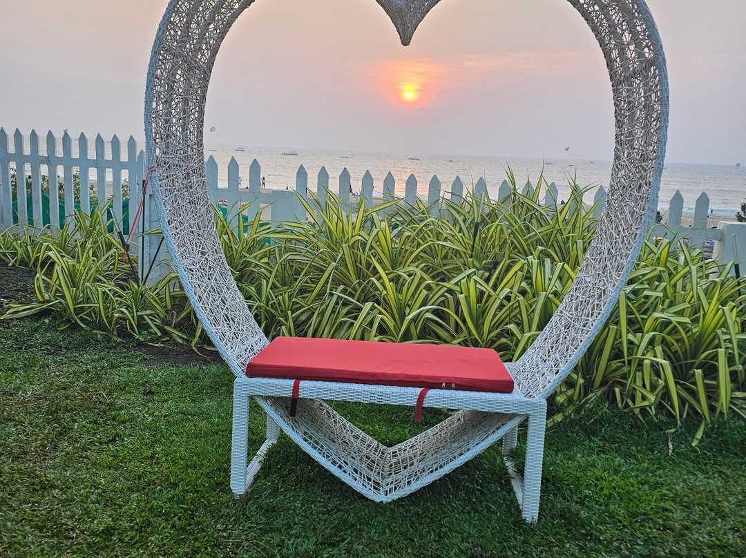 华氏度假村酒店主图