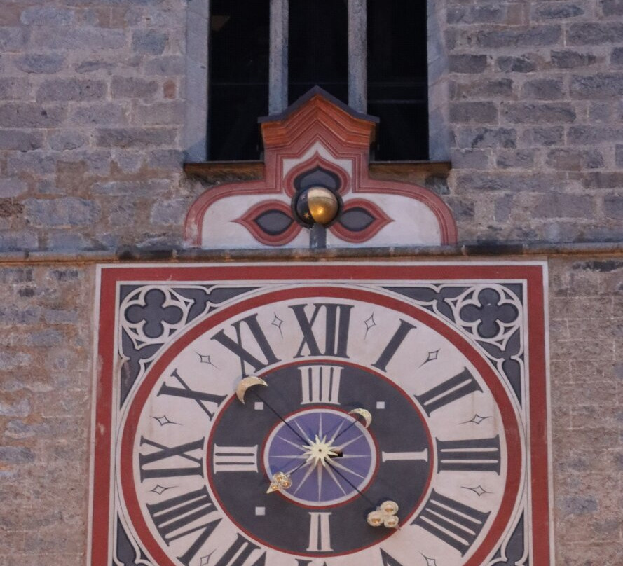 Torre Bianca-布雷萨诺内必去景点