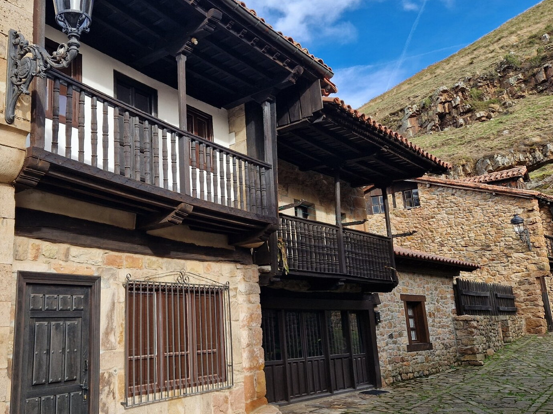 Bárcena Mayor Historic Village-Barcena Mayor必去景点