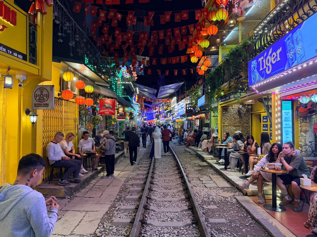 Hanoi Train Street-河内必去景点