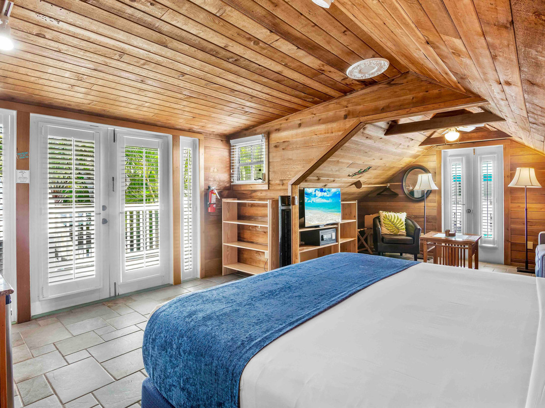 伊甸园酒店主图