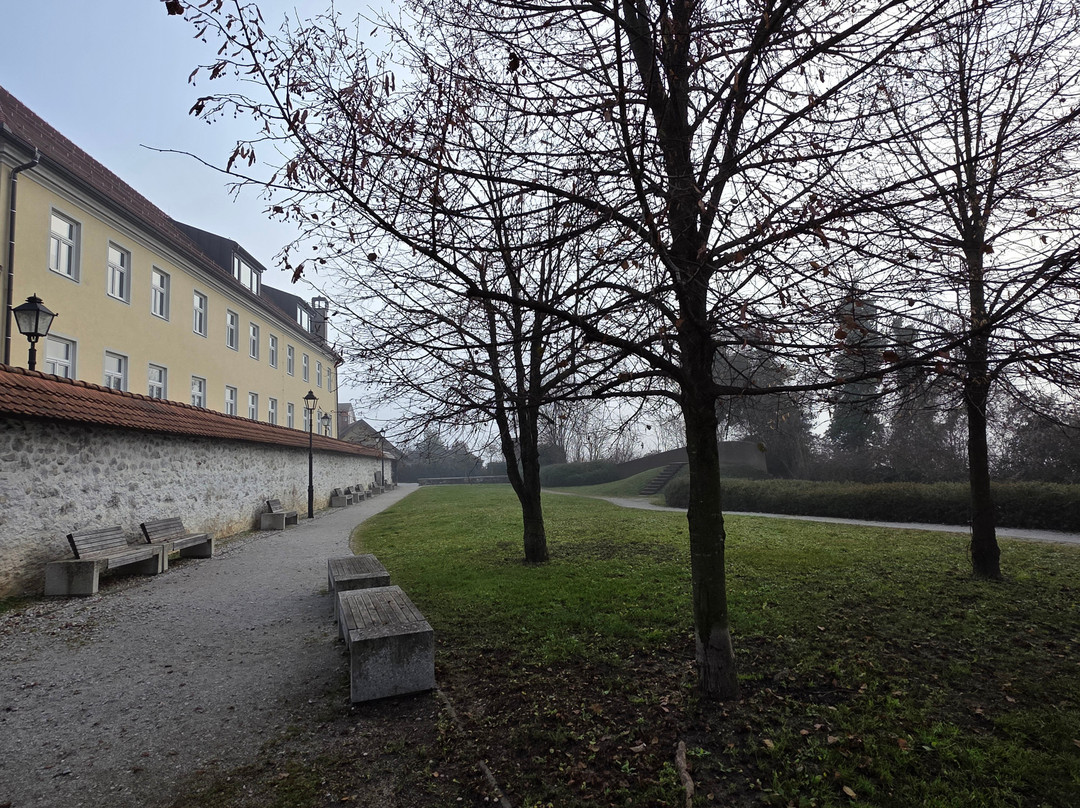 Khislstein Castle and Country Mansion-Kranj必去景点