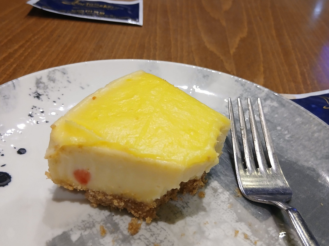 Orta Sekerli Cafe & Pastahane Bistro